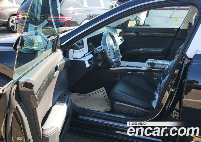 Hyundai Grandeur Premium — пробег 1 км — фото 4 из 5
