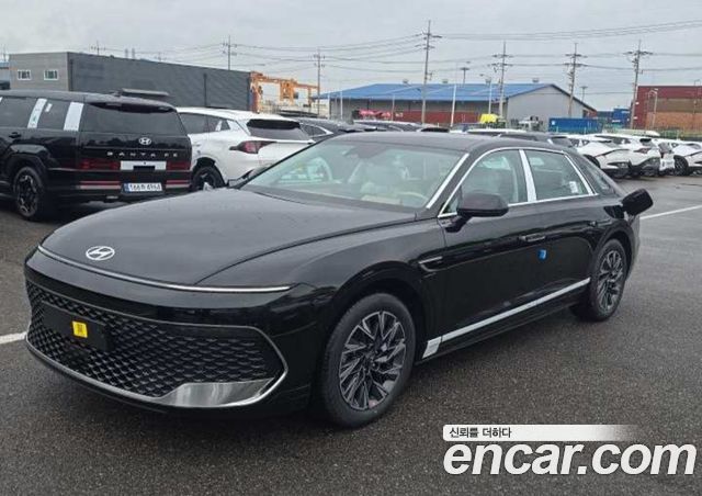 Hyundai Grandeur Premium — пробег 1 км — фото 2 из 5