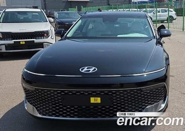 Hyundai Grandeur 2.5 Gasoline  2WD Premium — пробег 1 км — фото 2 из 5