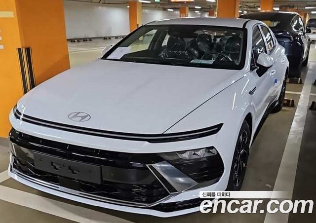 Hyundai Sonata 1.6 Turbo S — пробег 1 км — фото 2 из 5