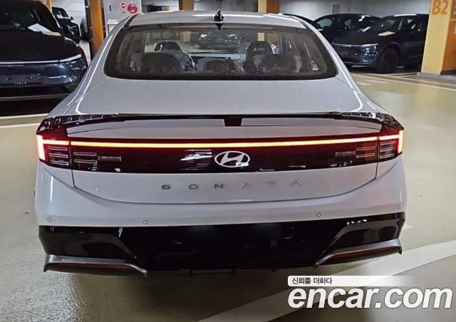 Hyundai Sonata 1.6 Turbo S — пробег 1 км — фото 3 из 5