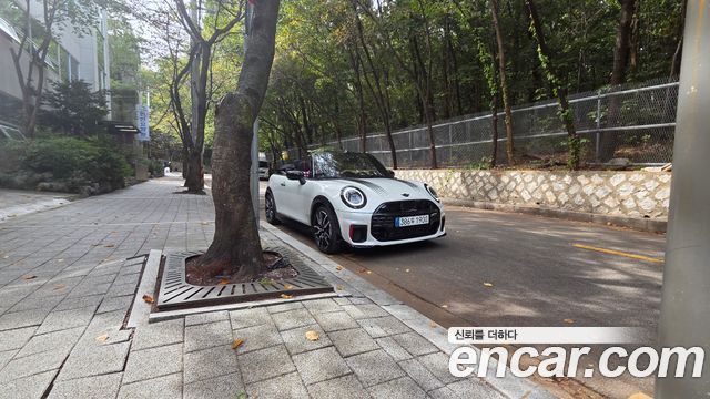 Mini Cooper Convertible JCW — пробег 2 000 км — фото 2 из 5