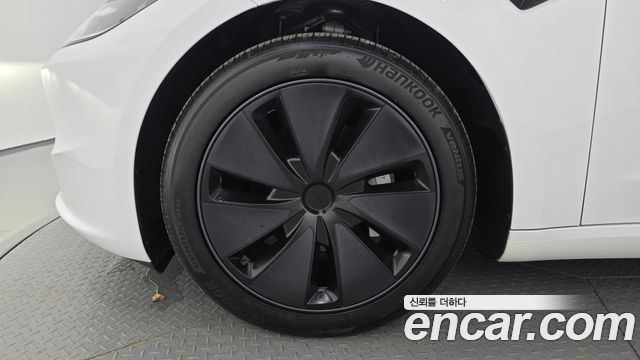 Tesla Model 3 Long Range AWD — пробег 12 396 км — фото 5 из 5