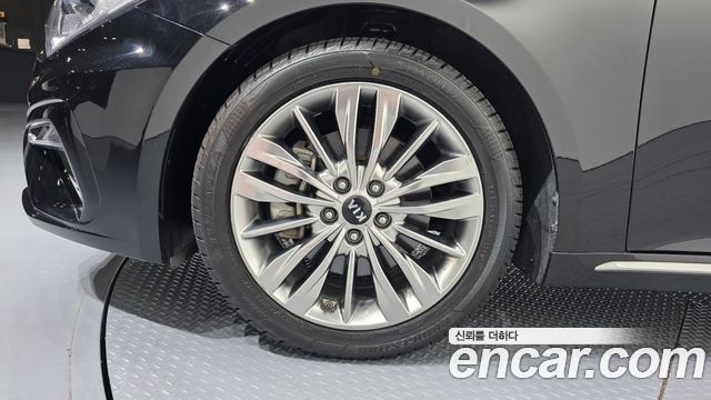 Kia K5 из Кореи Encar