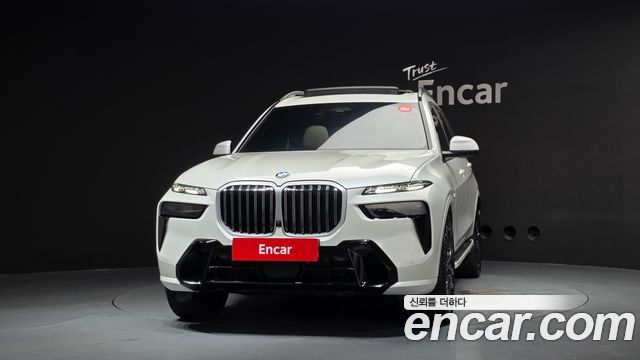 BMW X7 xDrive 40i M Sport 6STR — пробег 23 339 км — фото 3 из 5