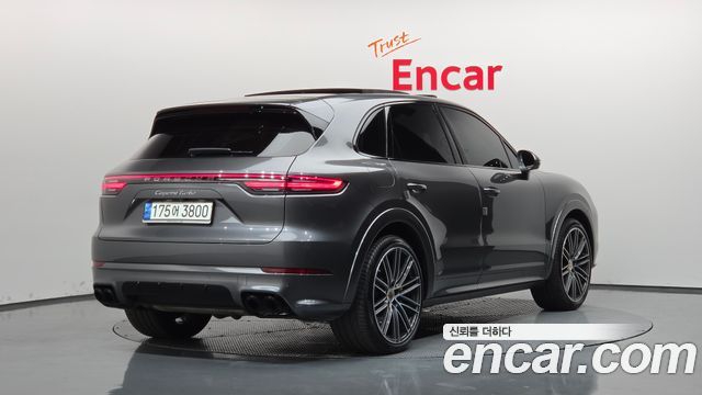 Porsche Cayenne 4.0 Turbo — пробег 79 679 км — фото 2 из 5
