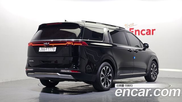Kia Carnival Gasoline 7-Seater Signature — пробег 54 893 км — фото 2 из 5