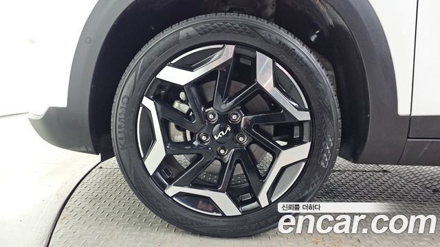 Kia Seltos Gasoline 1.6 Turbo 2WD Signature — пробег 28 541 км — фото 5 из 5