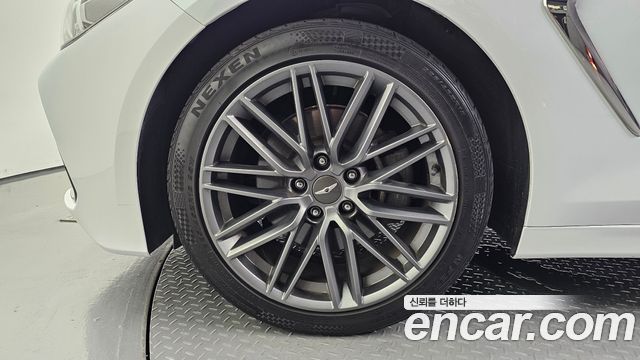 Genesis G70 из Кореи Encar