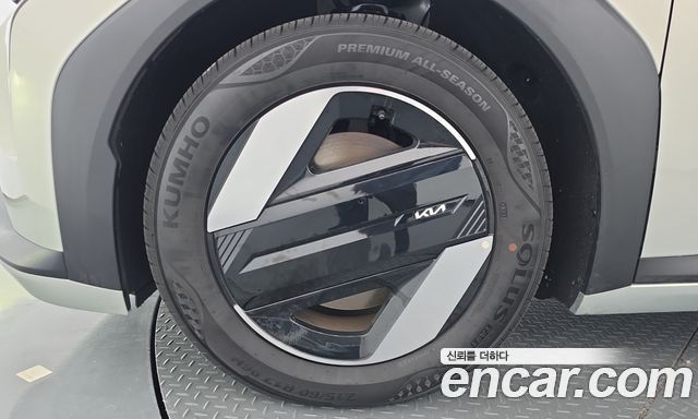 Kia EV4 из Кореи Encar