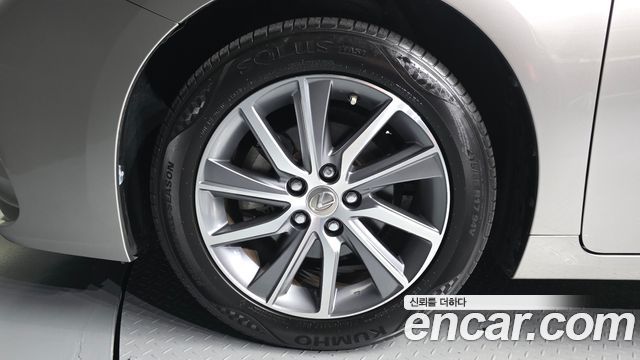 Lexus ES из Кореи Encar