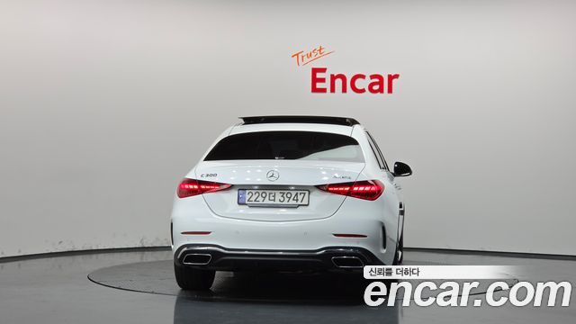 Mercedes-Benz C-Class C300 4MATIC AMG Line — пробег 21 041 км — фото 4 из 5