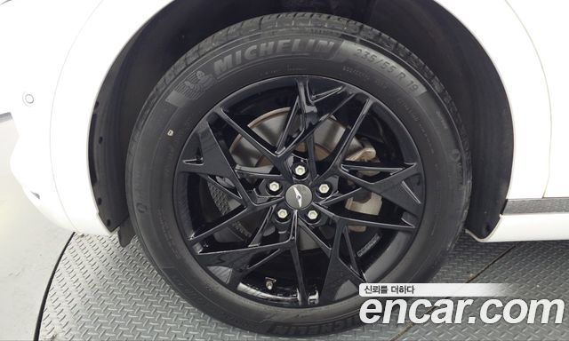 Genesis GV70 2.5T Gasoline 2WD — пробег 55 690 км — фото 5 из 5