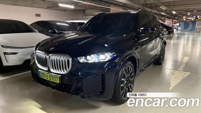 BMW X5 xDrive 40i M Sport — пробег 700 км — фото 2 из 5