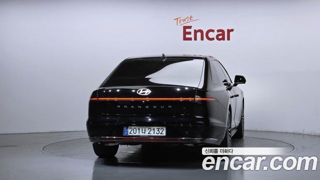 Hyundai Grandeur Calligraphy — пробег 30 683 км — фото 4 из 5