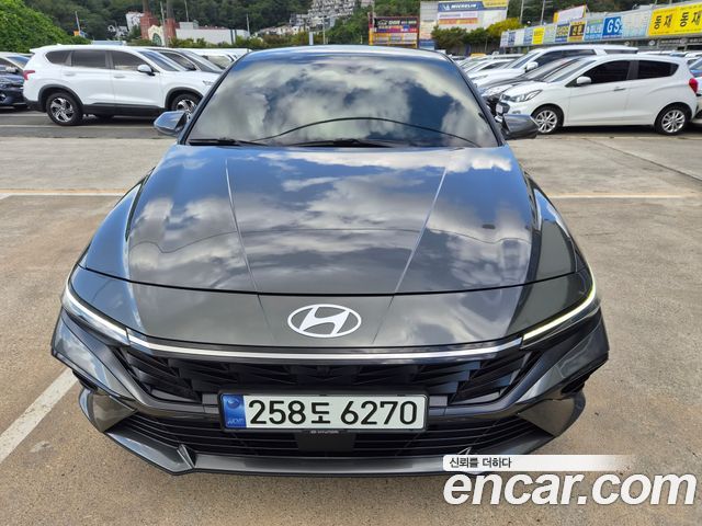 Hyundai AVANTE 1.6 Inspiration — пробег 23 258 км — фото 2 из 5