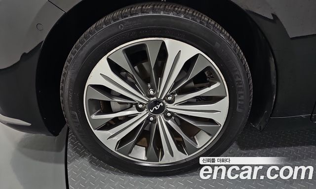 Kia K8 из Кореи Encar