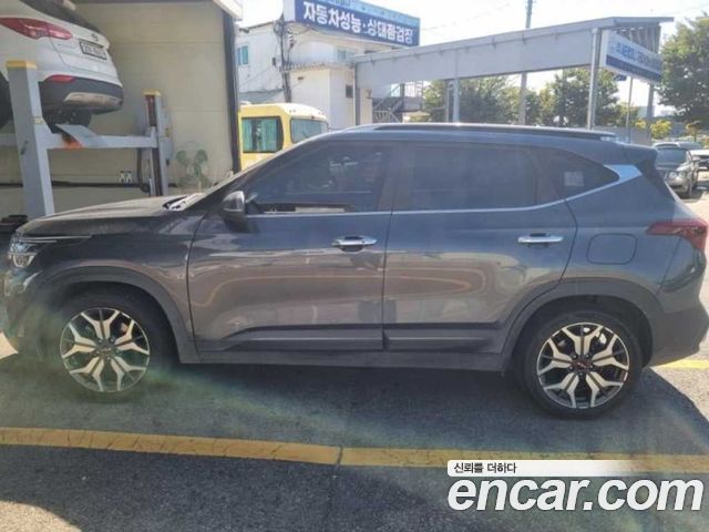 Kia Seltos из Кореи Encar