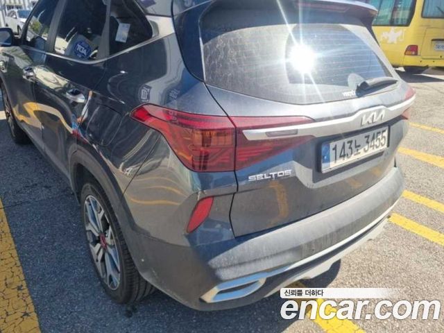 Kia Seltos из Кореи Encar