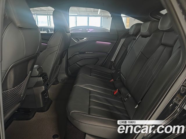 Audi Q4 e-tron из Кореи Encar