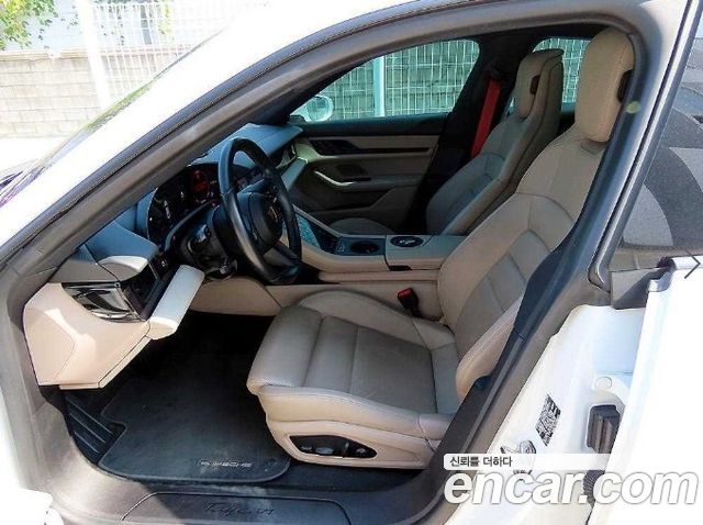 Porsche Taycan Base — пробег 56 885 км — фото 5 из 5