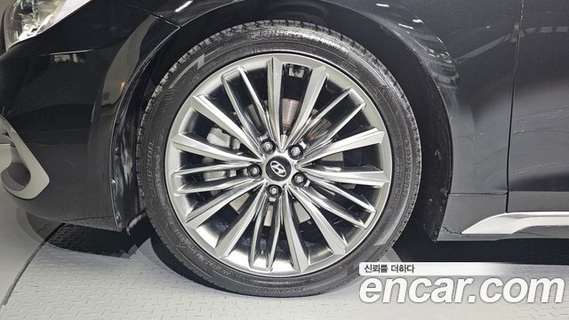Hyundai Grandeur 3.3 Celebrity — пробег 126 907 км