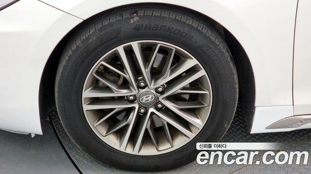 Hyundai Grandeur 2.4 Premium — пробег 160 785 км