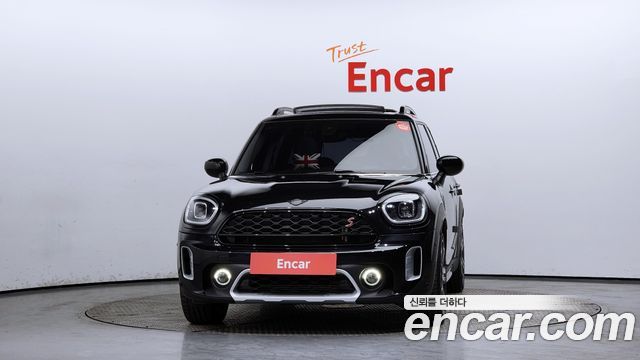 Mini Countryman ALL4 Classic Launch Pack 2nd — пробег 16 901 км