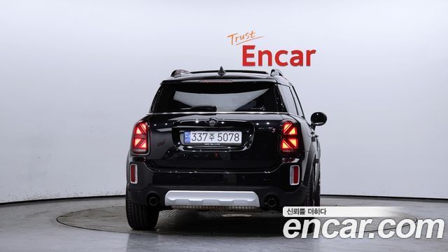 Mini Countryman ALL4 Classic Launch Pack 2nd — пробег 16 901 км