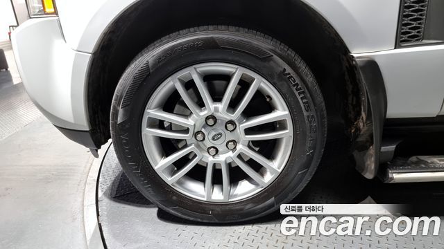 Land Rover Range Rover V8 5.0 Vogue — пробег 146 841 км