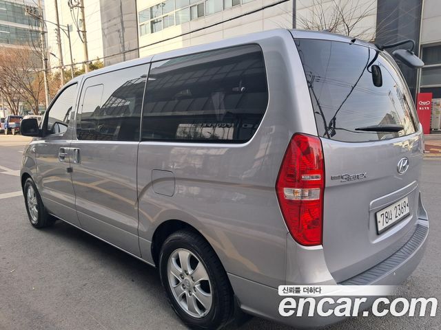 Hyundai Starex Wagon 11-Seater Smart — пробег 130 073 км