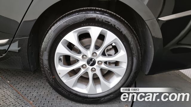 Kia K8 из Кореи Encar