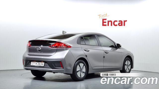 Hyundai Ioniq из Кореи Encar