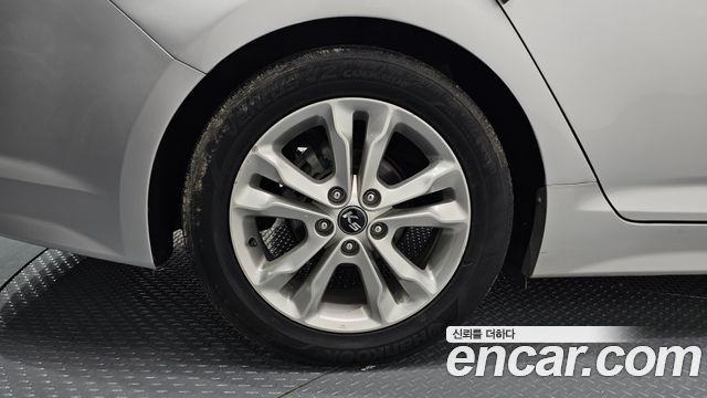 Kia K5 2.0 Luxury — пробег 66 979 км