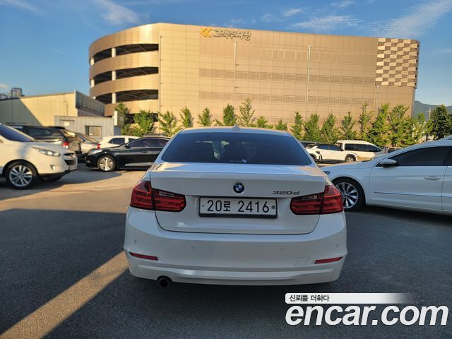 BMW 3-Series из Кореи Encar
