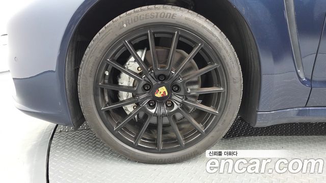 Porsche Panamera 3.0 4S Executive 970 — пробег 125 605 км
