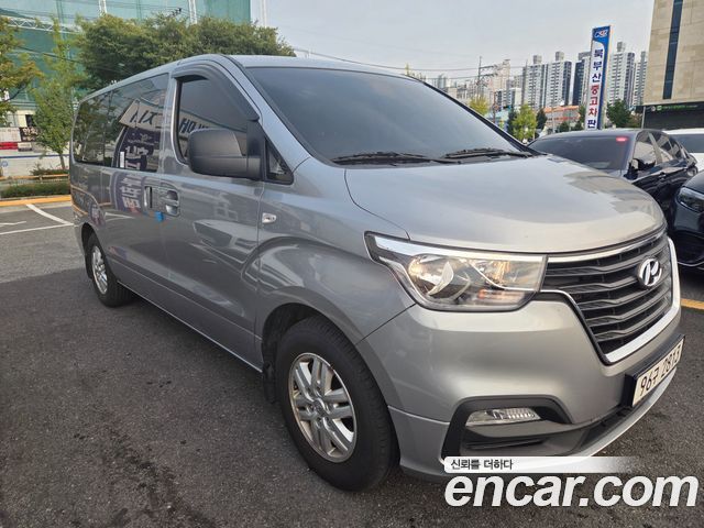 Hyundai Starex Van 5-Seater Modern — пробег 60 768 км — фото 5 из 5