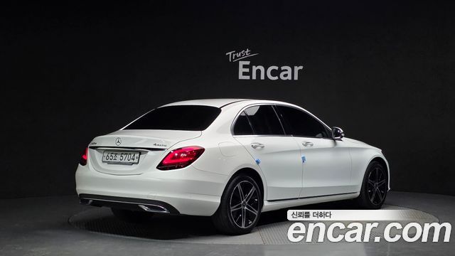 Mercedes-Benz C-Class из Кореи Encar