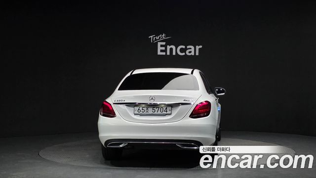 Mercedes-Benz C-Class из Кореи Encar