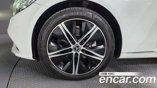 Mercedes-Benz C-Class из Кореи Encar