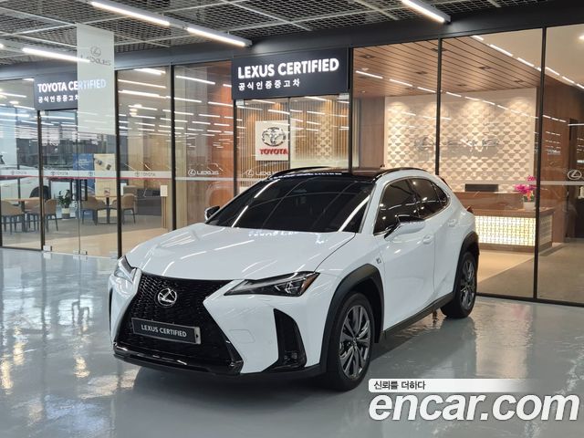 Lexus UX из Кореи Encar