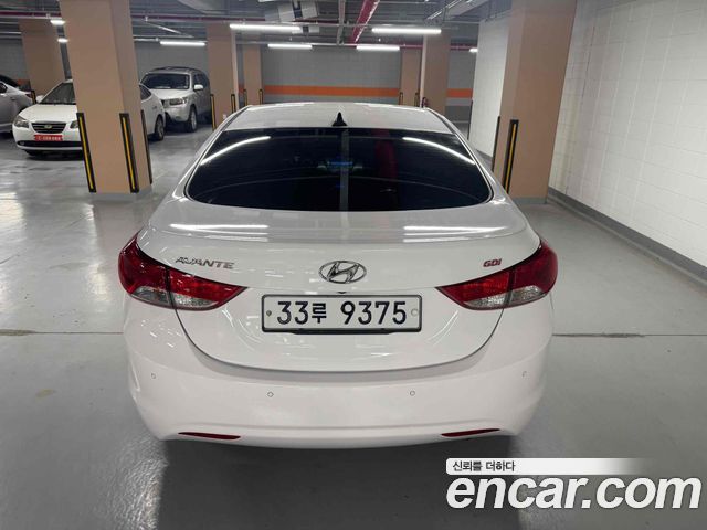 Hyundai AVANTE M16 GDI Avenue — пробег 129 800 км