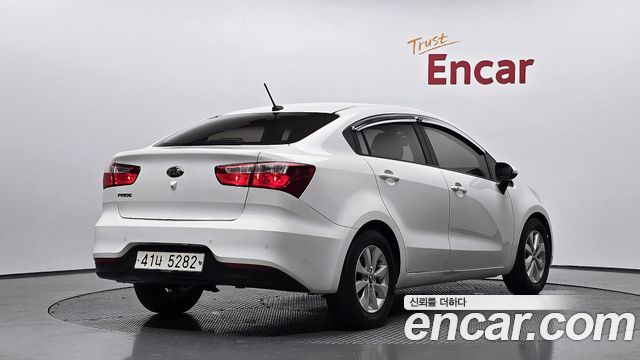 Kia pride из Кореи Encar