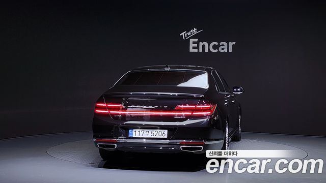 Genesis G90 3.8 AWD Premium Luxury — пробег 146 646 км