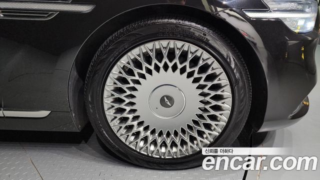 Genesis G90 3.8 AWD Premium Luxury — пробег 146 646 км