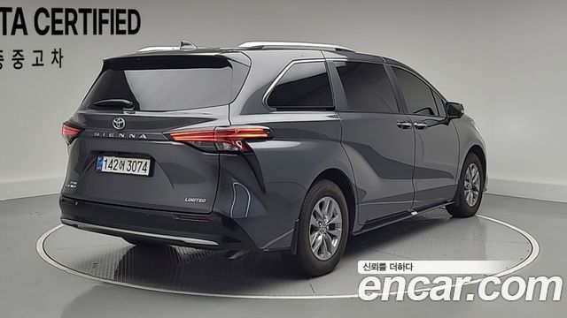 Toyota Sienna из Кореи Encar
