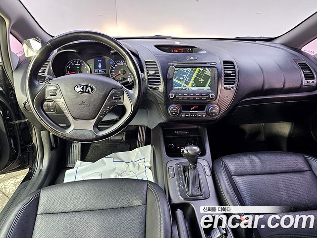 Kia K3 из Кореи Encar