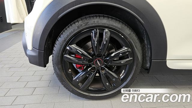 Mini Cooper Convertible JCW 3rd — пробег 75 826 км