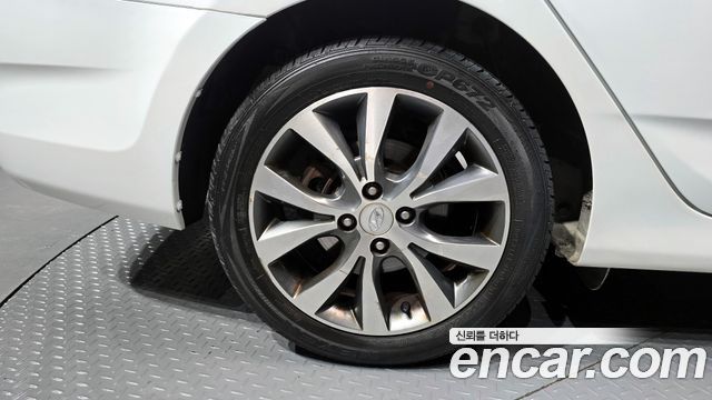 Hyundai Accent из Кореи Encar