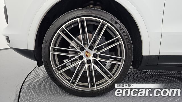 Porsche Cayenne 3.0 — пробег 96 064 км